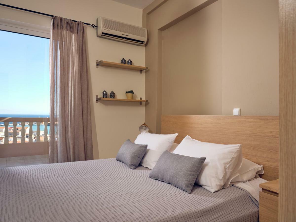 Three Graces Zakynthos Town Apartamento Exterior foto